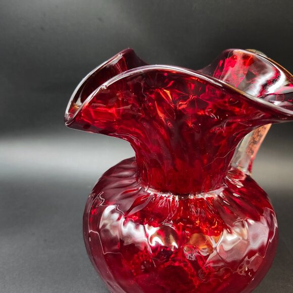 Vintage Art Glass Red Quilted Jug Ewer Applied Handle - Picture 11 of 16